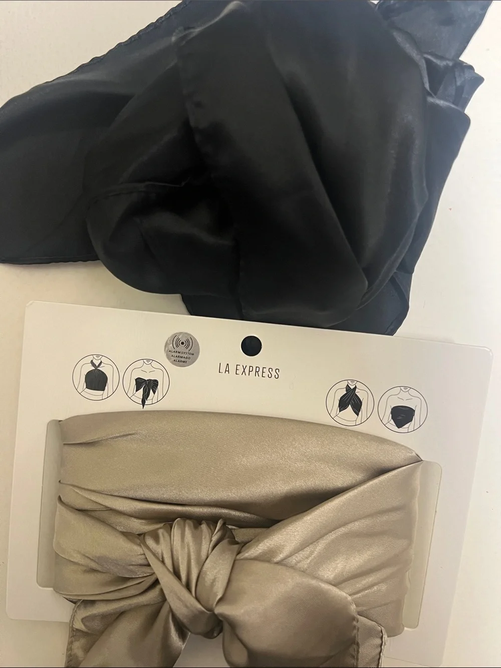 La Express Satin wrap Duo — Black and Champagne